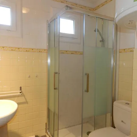Appartement Spacieux, Parking - 4 Pers. - Fr-1-251-945 *